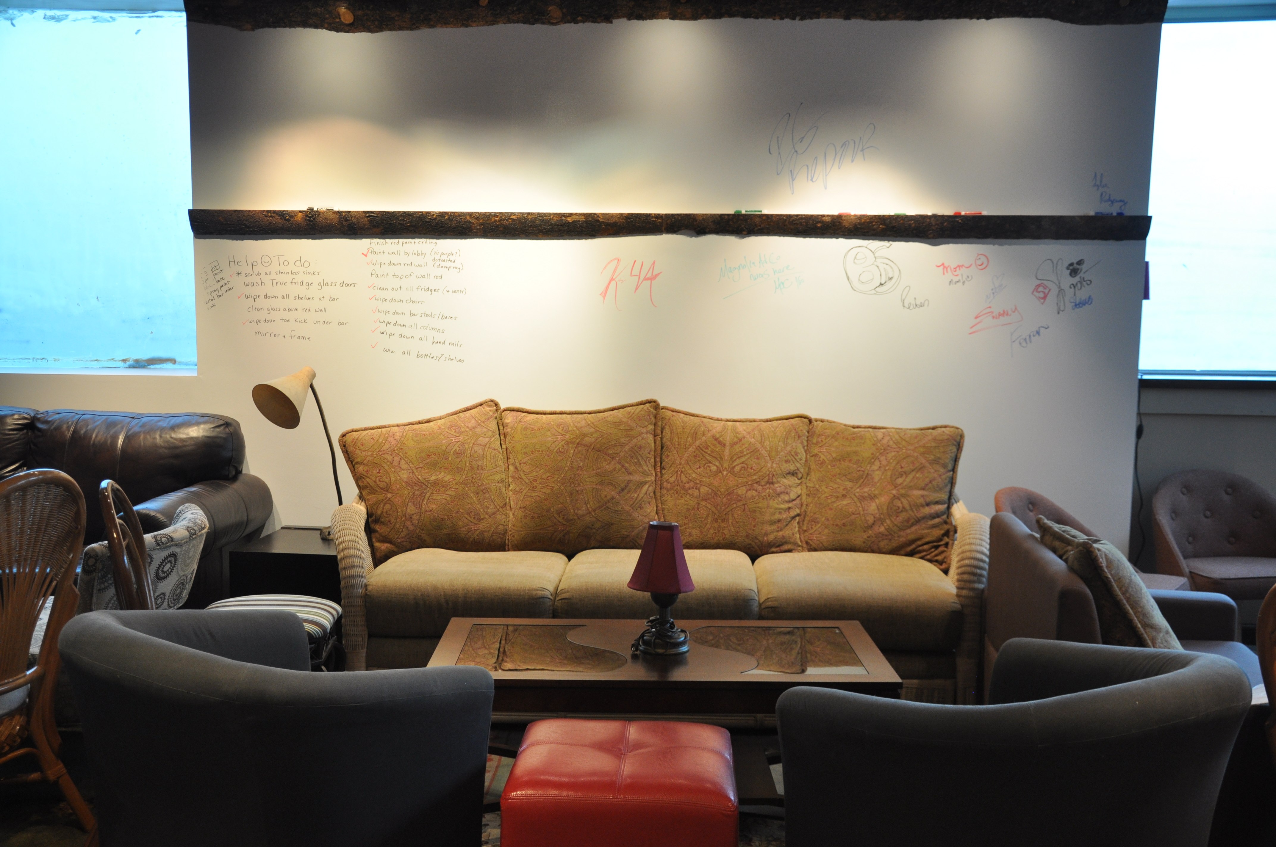 Repour Homemade Cocktails offers upscale drinks in a relaxed atmosphere in Miami.