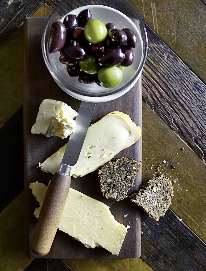 The beer bar Tørst offers Scandinavian-inspired snacks from its back-room restaurant Luksus, like house-made rye bread with farmer’s cheese.