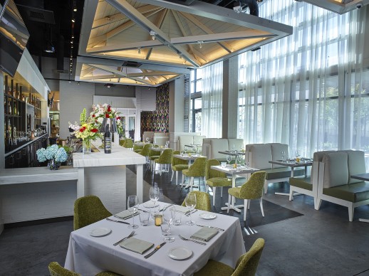 Las Vegas’ Andiron evokes the Hamptons with its fresh fare and plantation shutters.