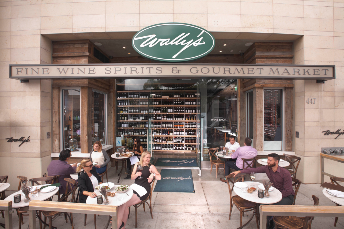 Consumers are going after premium Argentine wines. At Los Angeles’ Wally’s Wine & Spirits, traditional Cabernet Sauvignon drinkers are increasingly switching to vintage Malbec.