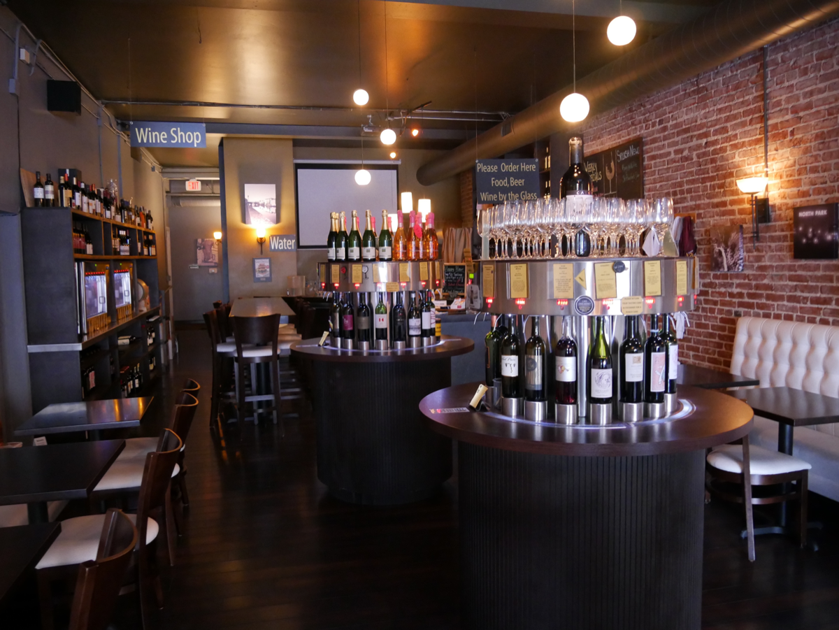 Splash Wine Lounge and Bistro in San Diego features 72 different wines via its Enomatic machines. The venue focuses on boutique offerings and also features expensive labels that guests might not otherwise get to try.