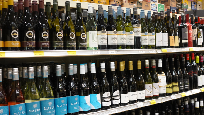 Sauvignon Blanc drives sales for New Zealand wine at the retail level. At Sparrow Wine & Liquor Co. (shelves pictured), Kim Crawford, Oyster Bay, and Matua lead the charge.