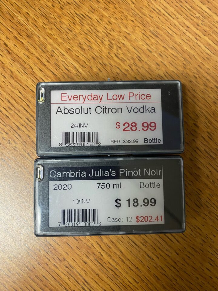 Sal’s Beverage World’s in suburban Chicago is testing electronic shelf tags that automatically changes prices with the click of a button.