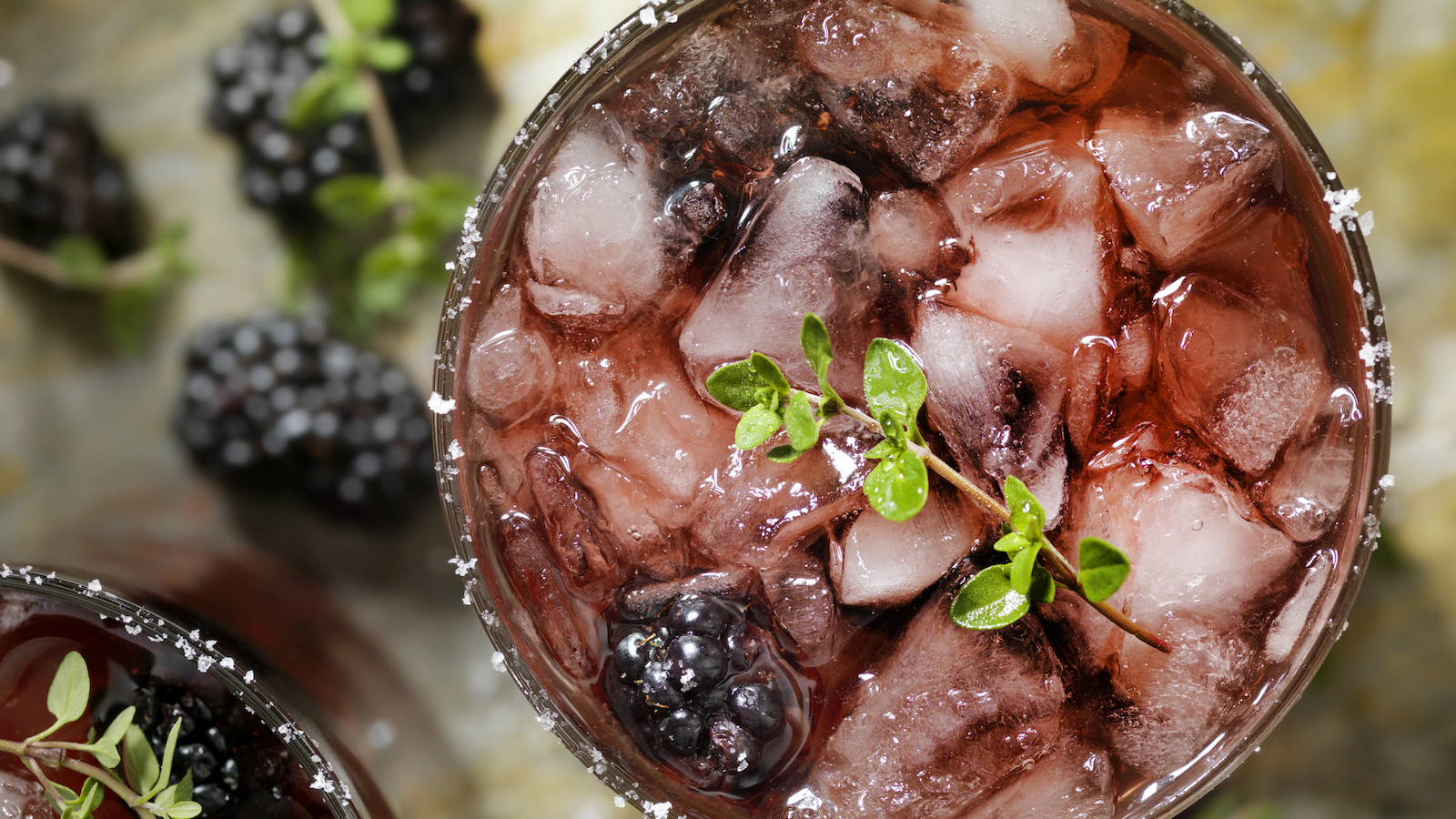 Smoky American Pimm's Cup [Cocktail Recipe]