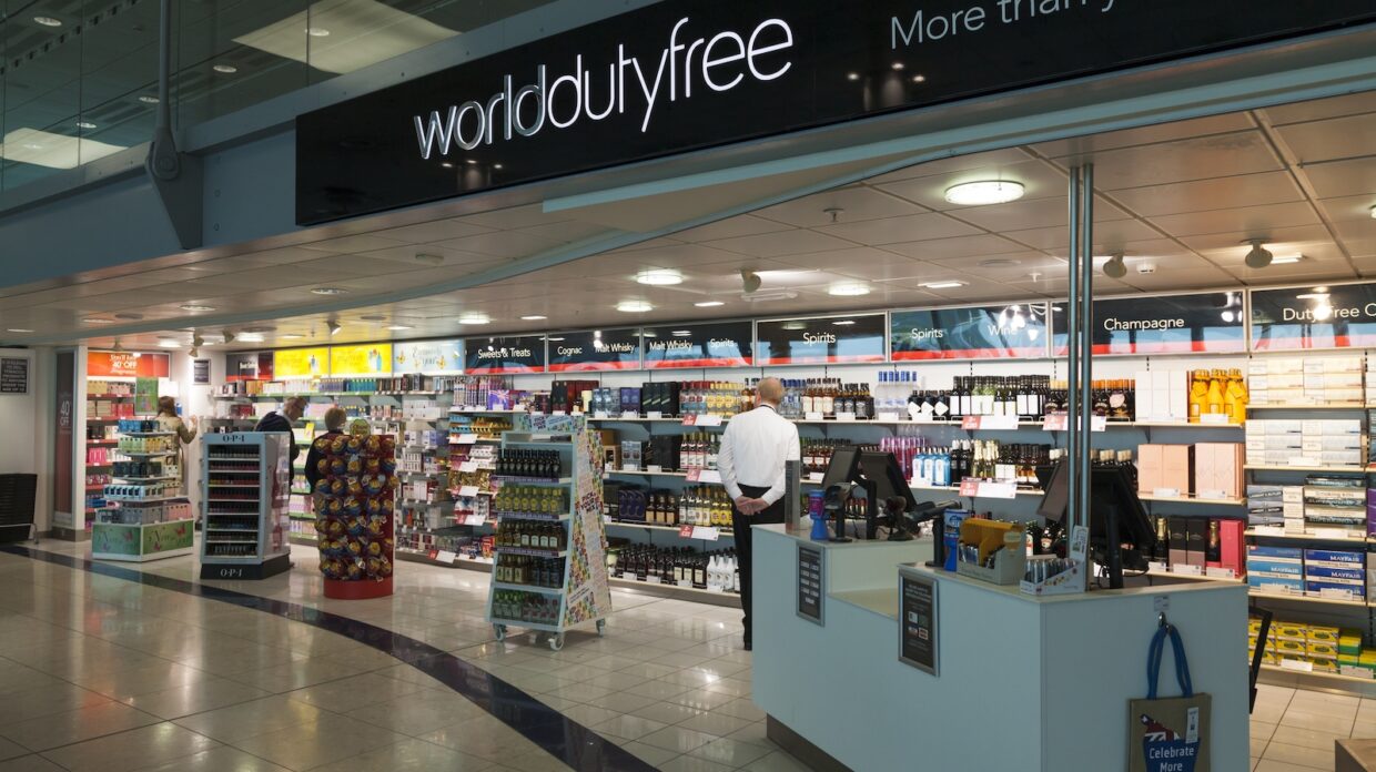 A duty free liquor store in the London Gatwick airport